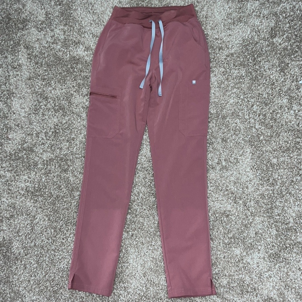 Women’s Mauve XS Tall yola high-waisted 2.0 Figs scrub pants